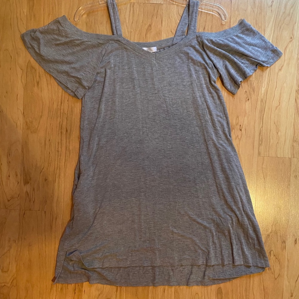 Cute and comfy grey jersey knit dress